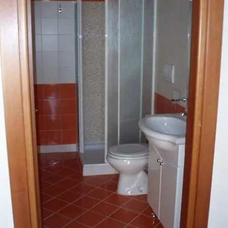 Monolocali Ore Liete Tatil Evi
